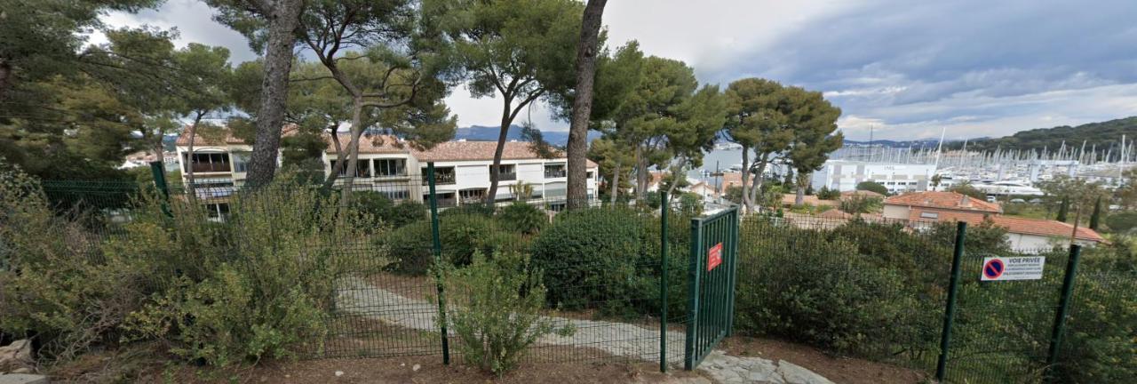 T1 Avec Piscine A 300M Des Plages Pour 4 Personnes - Residence Saint Elme La Seyne-sur-Mer Luaran gambar